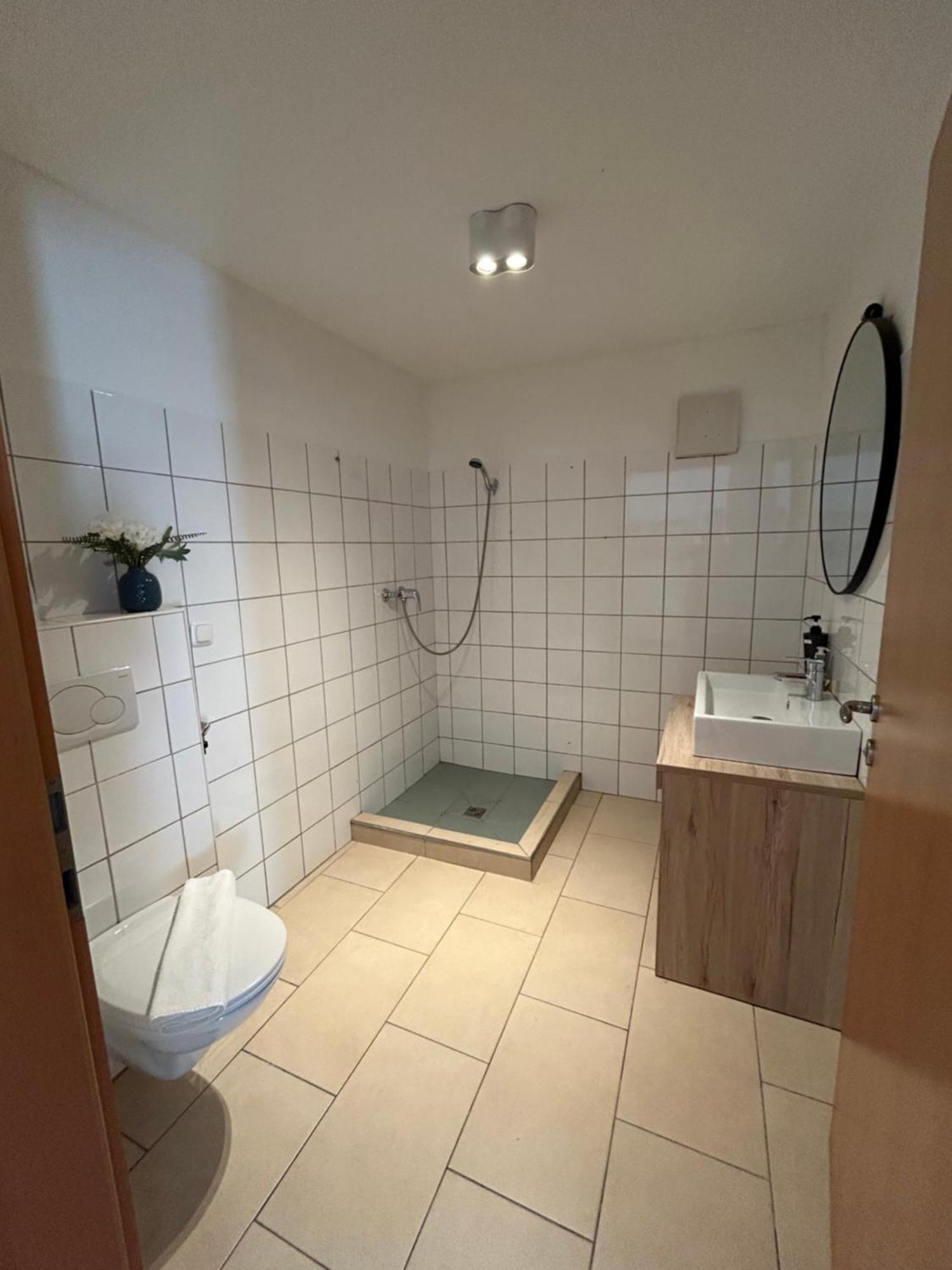 Economy Adler Apartment Golling an der Salzach Exterior foto